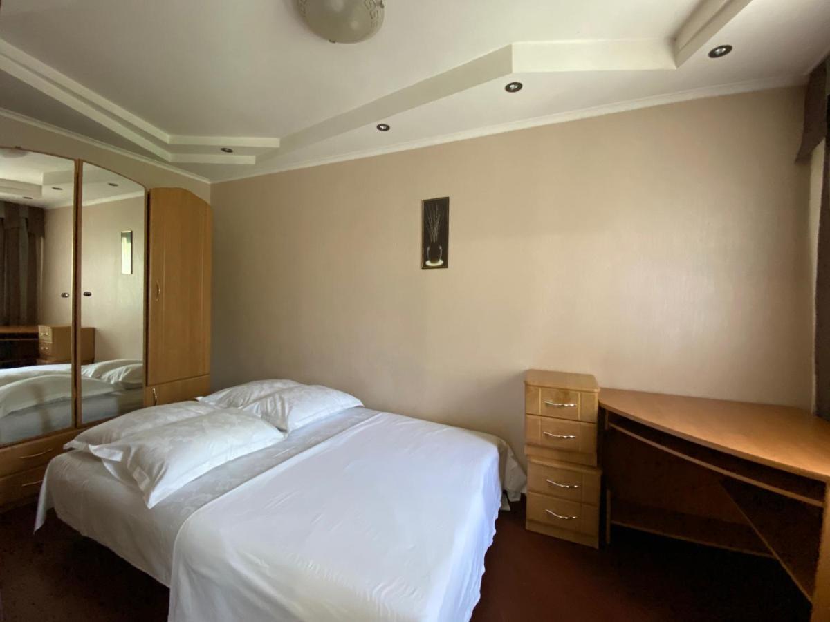 2-Bedroom Apartment Most City Center Area Dnipro Eksteriør bilde